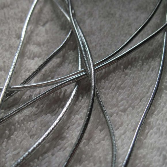 1 Goody 5 Thin Strands Hair Head Band Shiny Fashionow 2013 Headband Gold Silver - Picture 4 of 8